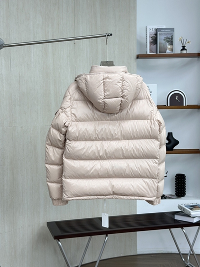 ハイクオリティダウンジャケット内部構造